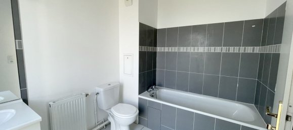 1 bedroom Apartment in Carrieres-sous-Poissy, France No. 180077 4