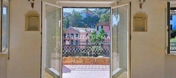 11 rooms Villa in Rapallo, Italy No. 105872 7