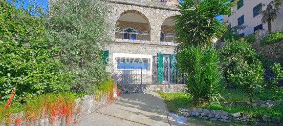 11 rooms Villa in Rapallo, Italy No. 105872 31