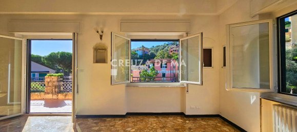 11 rooms Villa in Rapallo, Italy No. 105872 4