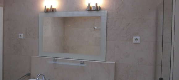 4 bedrooms Apartment in Dusseldorf, Germany No. 12086 4