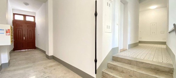 Studio in Hernals, Austria No. 7561 4