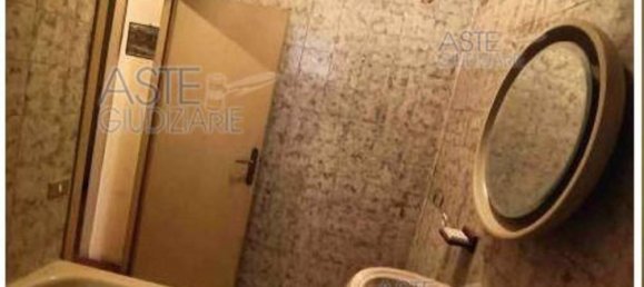 Apartamento de 100 dormitorios en Fabriano, Italy No. 378026 14