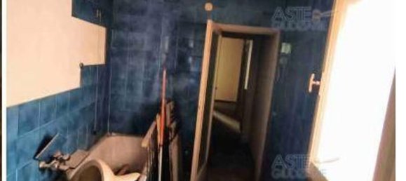 Apartamento de 100 dormitorios en Fabriano, Italy No. 378026 27