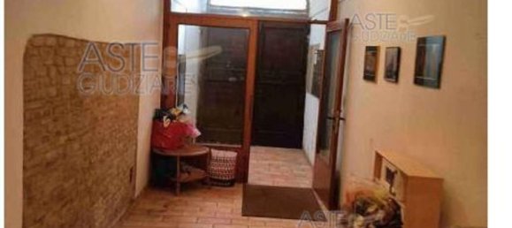 Apartamento de 100 dormitorios en Fabriano, Italy No. 378026 3