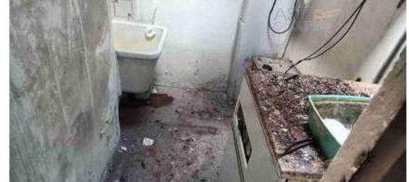 Apartamento de 100 dormitorios en Fabriano, Italy No. 378026 18