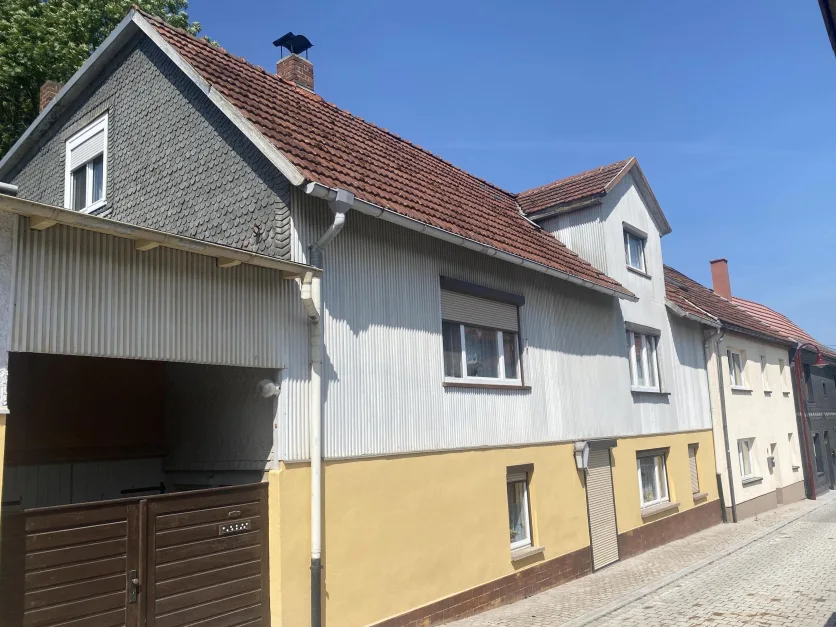 Таунхаус с 8 комнатами в Зальфельд-Рудольштадт, Германия № 321817