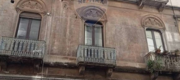 2 bedrooms Apartment in Catania, Italy No. 306206 7