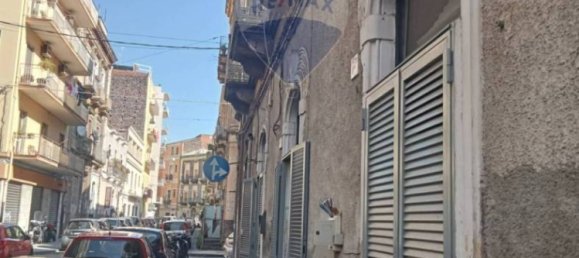 2 bedrooms Apartment in Catania, Italy No. 306206 5