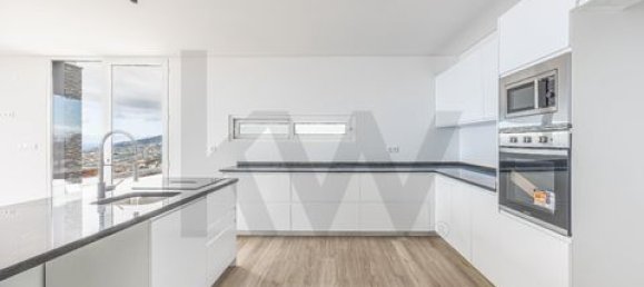 3 Schlafzimmer Haus in Calheta, Portugal, Nr. 244855 9