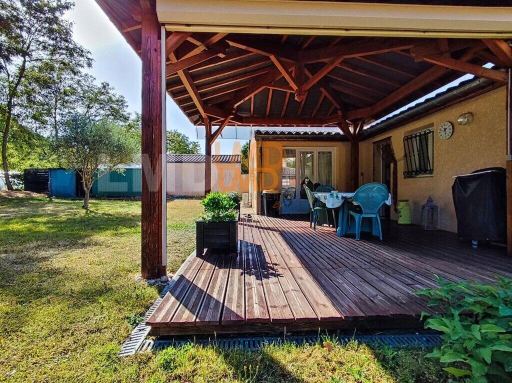 3 chambres Villa à Aubenas, France No. 290954