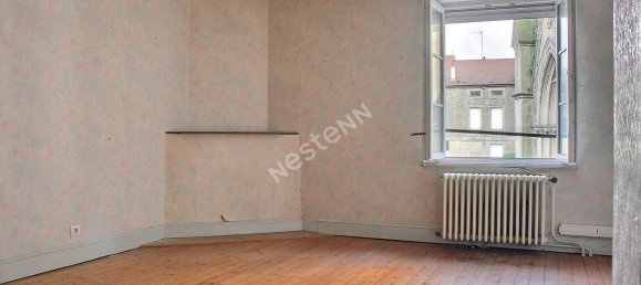 5 bedrooms House in Lacroix-sur-Meuse, France No. 74389 6