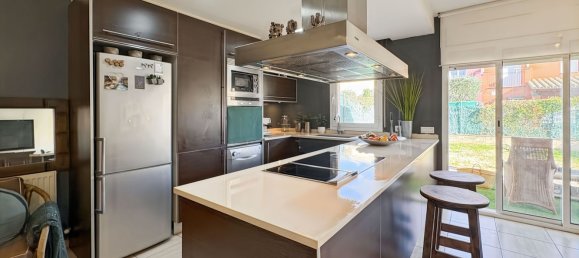 4 غرف نوم منزل في Empuriabrava, Spain رقم 79711 9