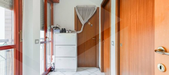 3غرفة شقة في Milan, Italy رقم 242101 19