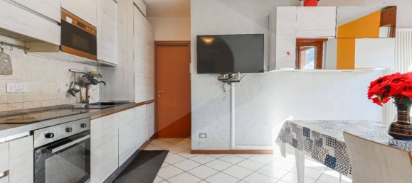 3غرفة شقة في Milan, Italy رقم 242101 23