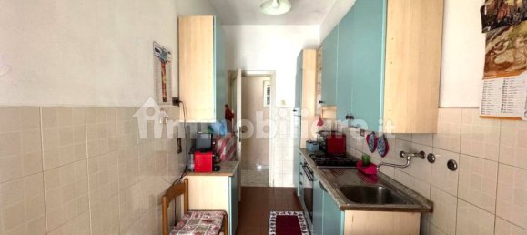 2 bedrooms Apartment in Rome, Italy No. 24636 5