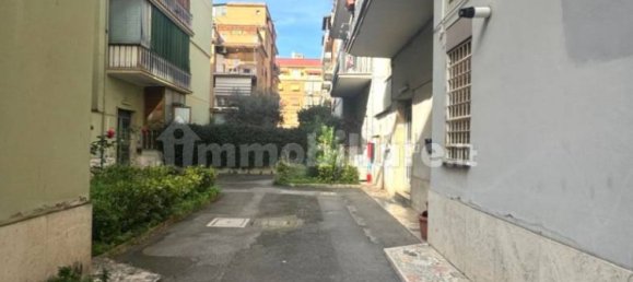 2 bedrooms Apartment in Rome, Italy No. 24636 37