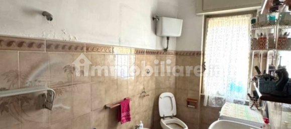 2 bedrooms Apartment in Rome, Italy No. 24636 36