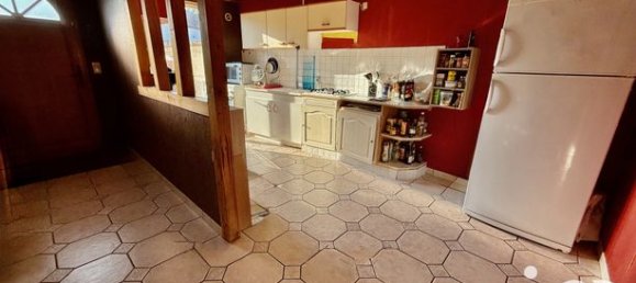 3 Schlafzimmer Haus in Sens, France, Nr. 307762 4