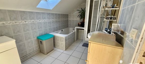 3 Schlafzimmer Haus in Sens, France, Nr. 307762 6