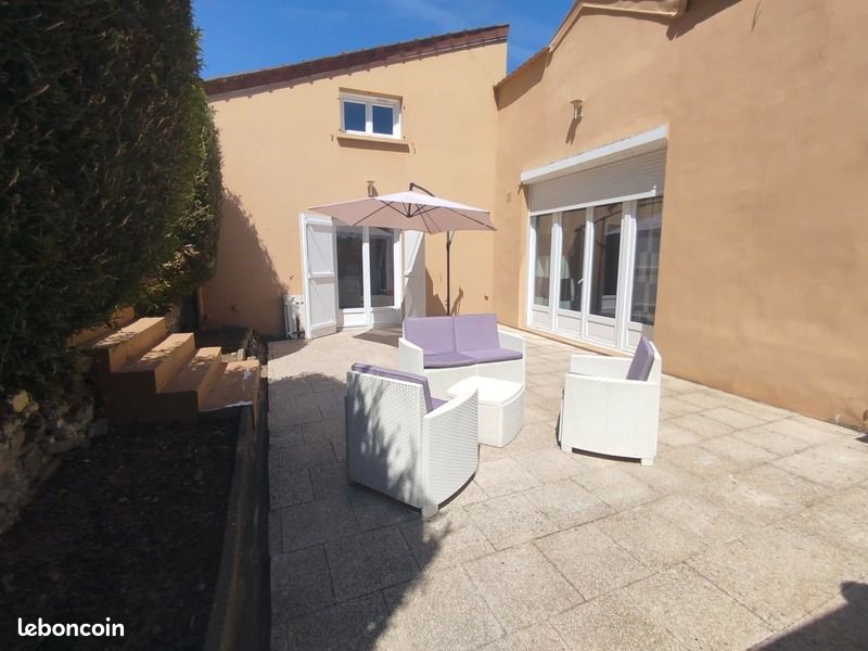 2 bedrooms Apartment in La Ferte-sous-Jouarre, France No. 190132