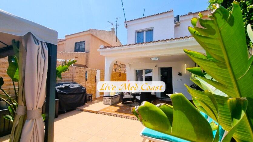 3 bedrooms Villa in Los Alcazares, Spain No. 185701