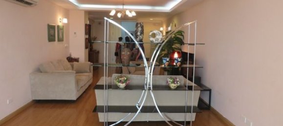 3 bedrooms Apartment in Tay Ho, Vietnam No. 6218 3