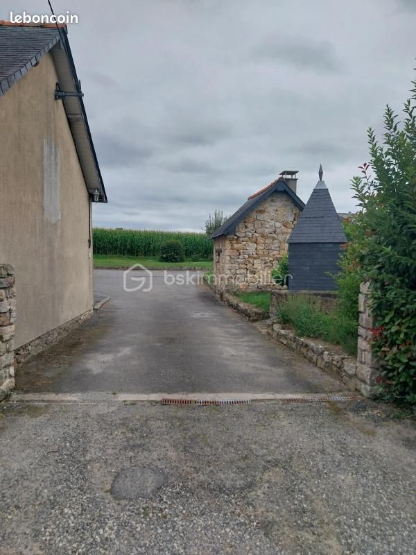 4 bedrooms House in Juvigne, France No. 286110