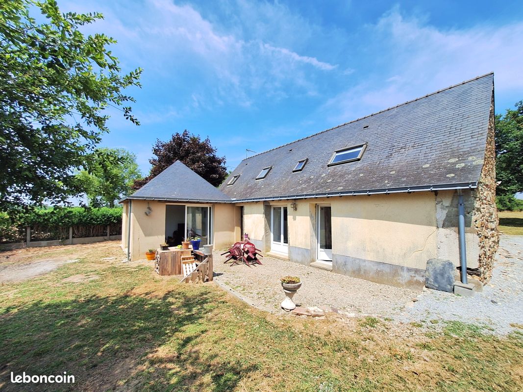 4 chambres Maison à Maine-et-Loire, France No. 337721