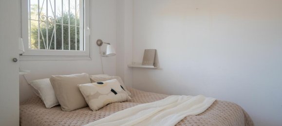 Apartamento de 2 dormitorios en Marbella, Spain No. 59375 11