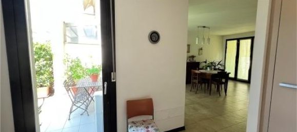 Casa de 6 habitaciónes en Scandicci, Italy No. 30591 28