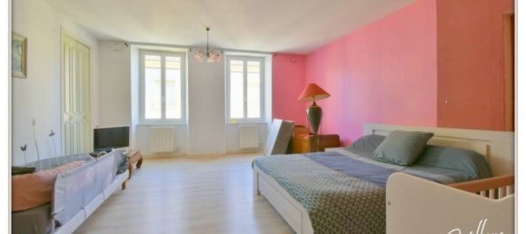 2 chambres Villa à Châteaumeillant, France No. 247639 8