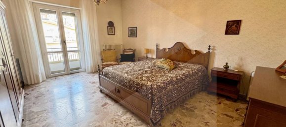 Propiedad comercial de 4 habitaciónes en Matera, Italy No. 23381 21