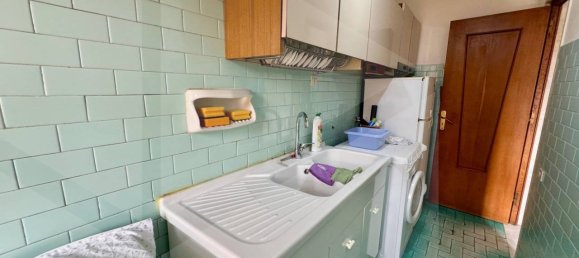 Propiedad comercial de 4 habitaciónes en Matera, Italy No. 23381 13