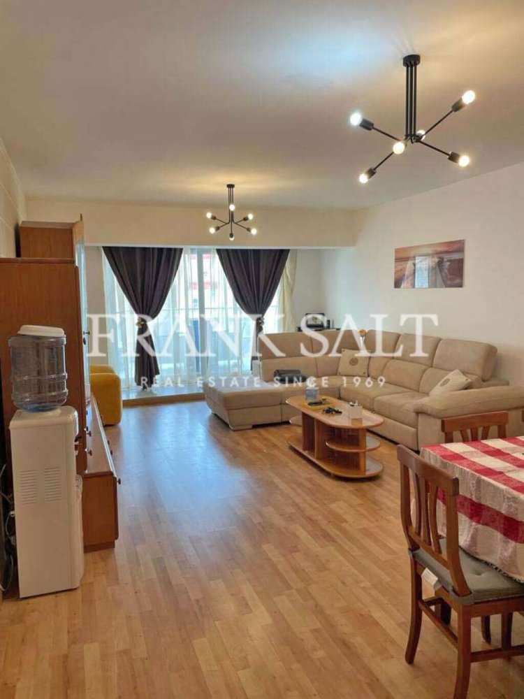 Квартира с 3 спальнями в Слима, Мальта № 9149