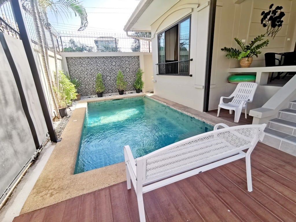 3 bedrooms Cafe / restaurant in Pattaya, Thailand No. 11401