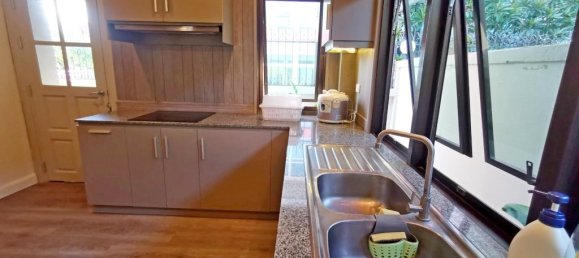 3 bedrooms Cafe / restaurant in Pattaya, Thailand No. 11401 10