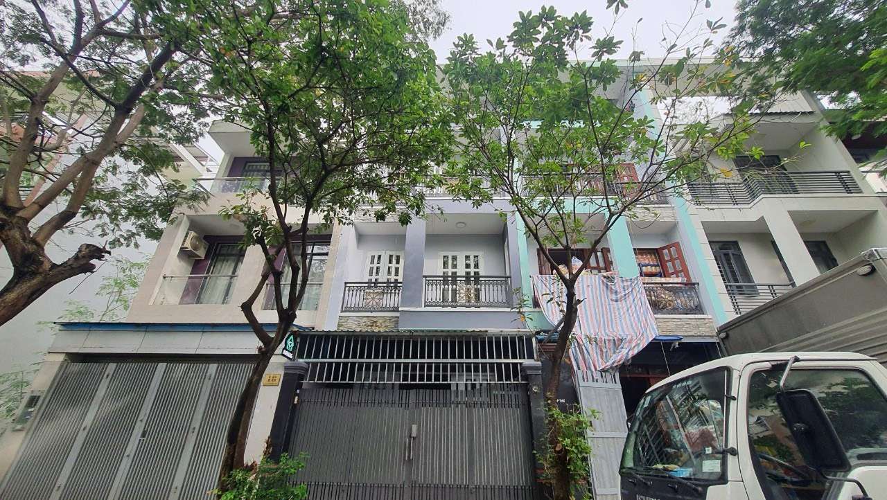 95m² Townhouse in Nha Be, Vietnam No. 15714