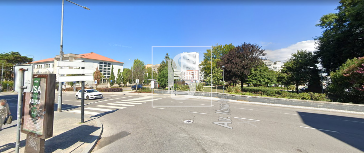 1 bedroom Commercial property in Vila Nova de Gaia, Portugal No. 262407