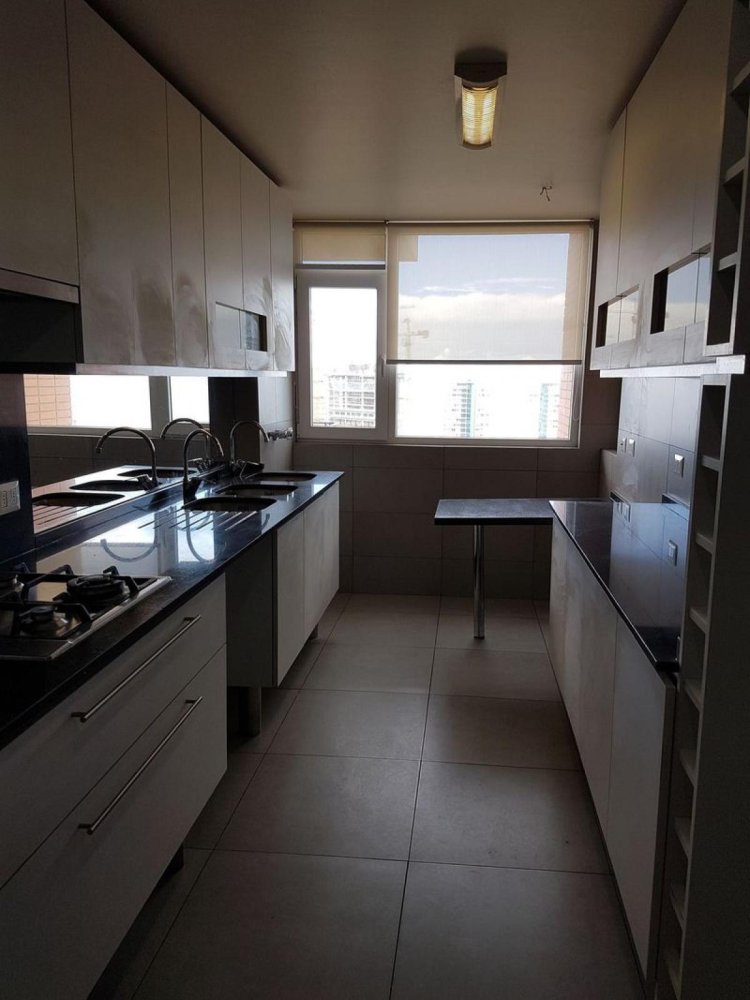 3 bedrooms Apartment in Valparaiso, Chile No. 1687