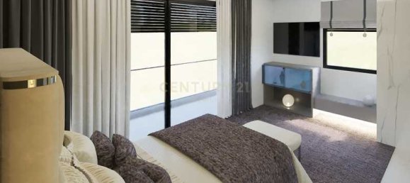 4 bedrooms Villa in Agios Athanasios, Cyprus No. 6796 5