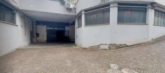 5 rooms Warehouse in Rome, Italy No. 336542 2