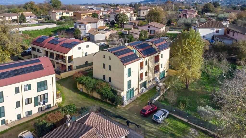 3 rooms Apartment in Artena, Italy No. 27061