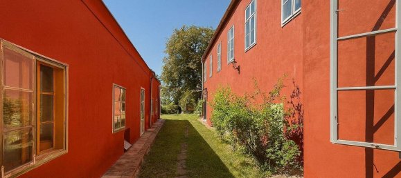 Дом с 14 комнатами в Гумпольдскирхен, Австрия № 228371 7