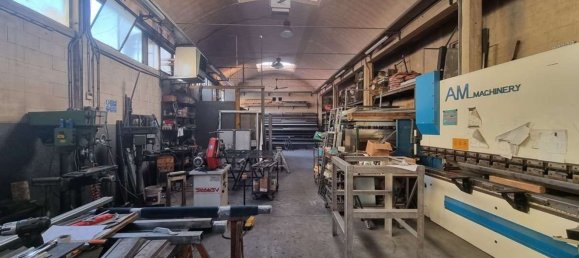 Armazém em Garbagnate Milanese, Italy 250 m² N.º 78848 3