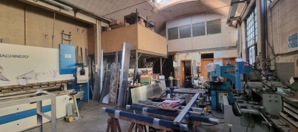 Armazém em Garbagnate Milanese, Italy 250 m² N.º 78848 12