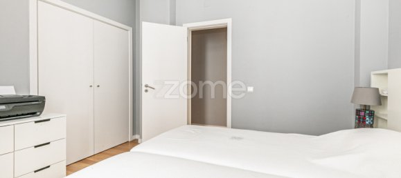 2 Schlafzimmer Wohnung in Lisbon, Portugal, Nr. 329995 11