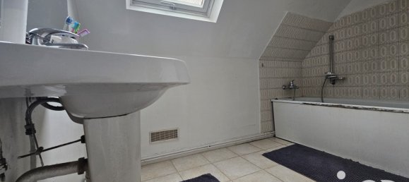 3 bedrooms House in Chasne-sur-Illet, France No. 203156 12