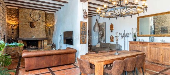 6 bedrooms House in Jalon, Spain No. 43757 6