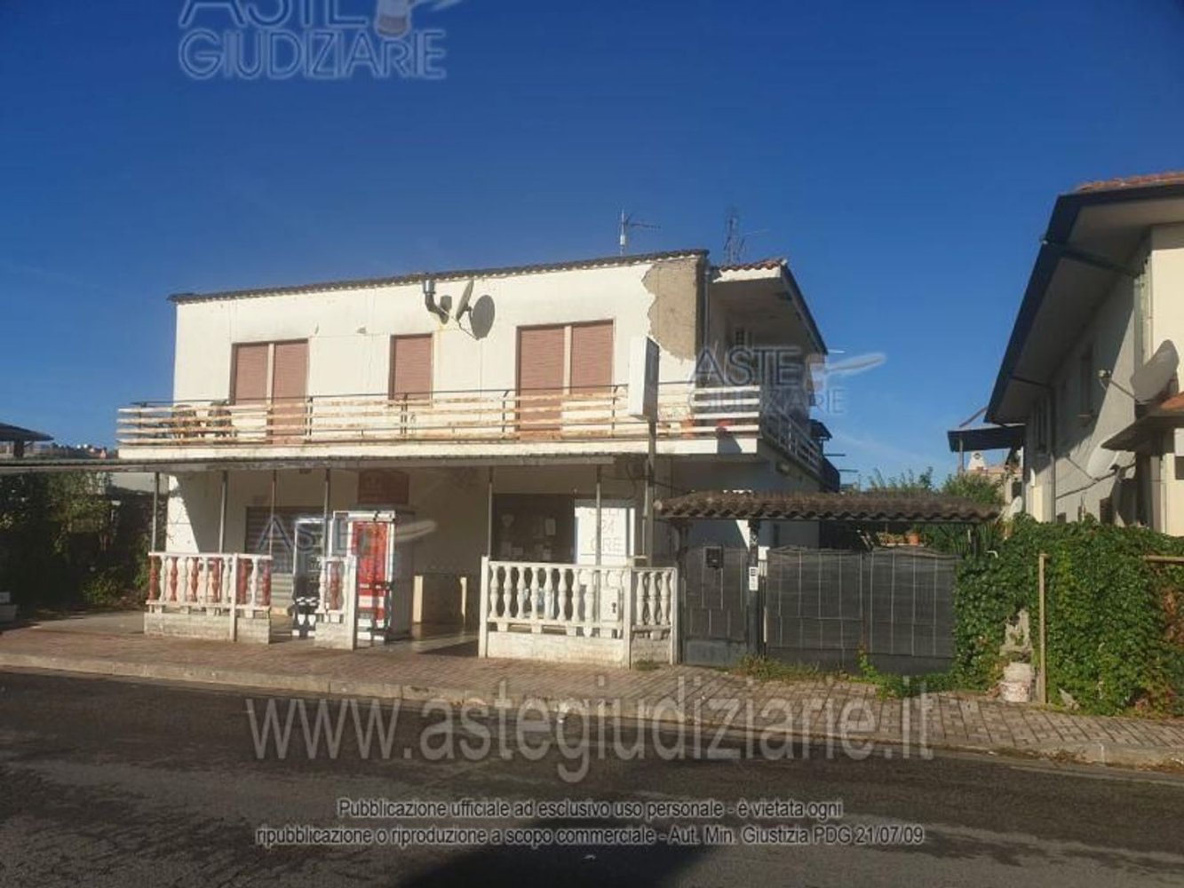 5 bedrooms Apartment in Latina, Italy No. 321160